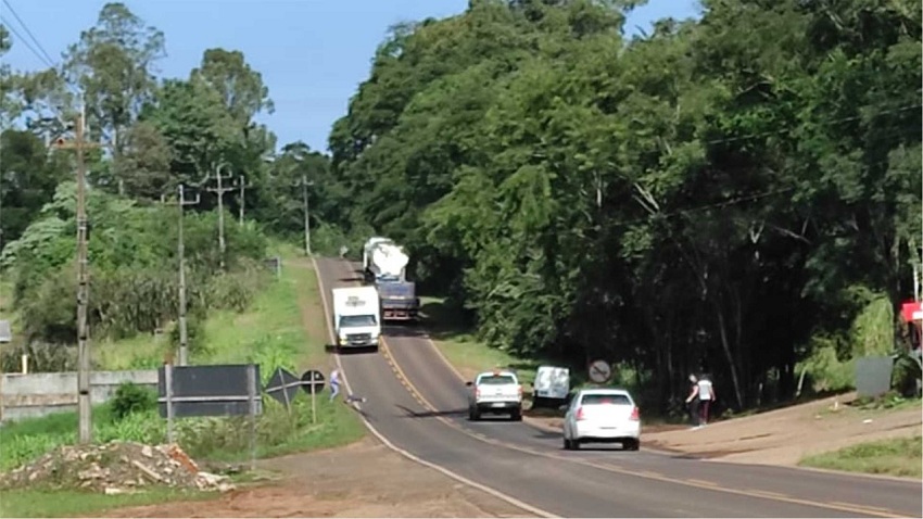  Rádio Independência