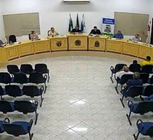 Câmara de Lindoeste aprova aumento salarial para prefeito, vereadores e secretários